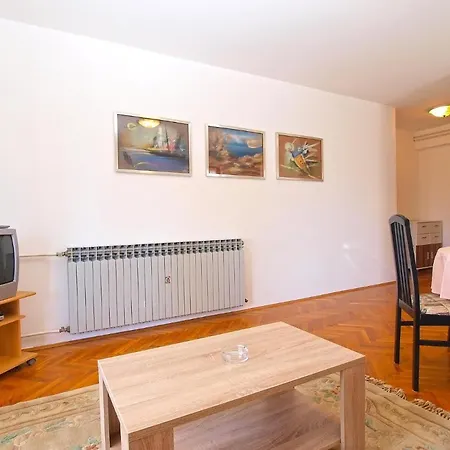 Puntizela 727 Apartmán Pula