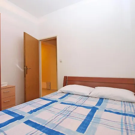 Puntizela 727 Apartmán