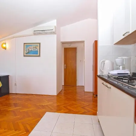 Apartment Puntizela 727