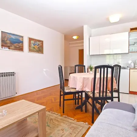 Puntizela 727 Apartment